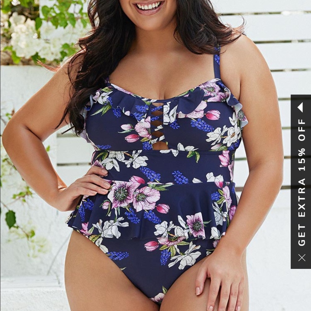 NWT* plus size one piece bathingsuit